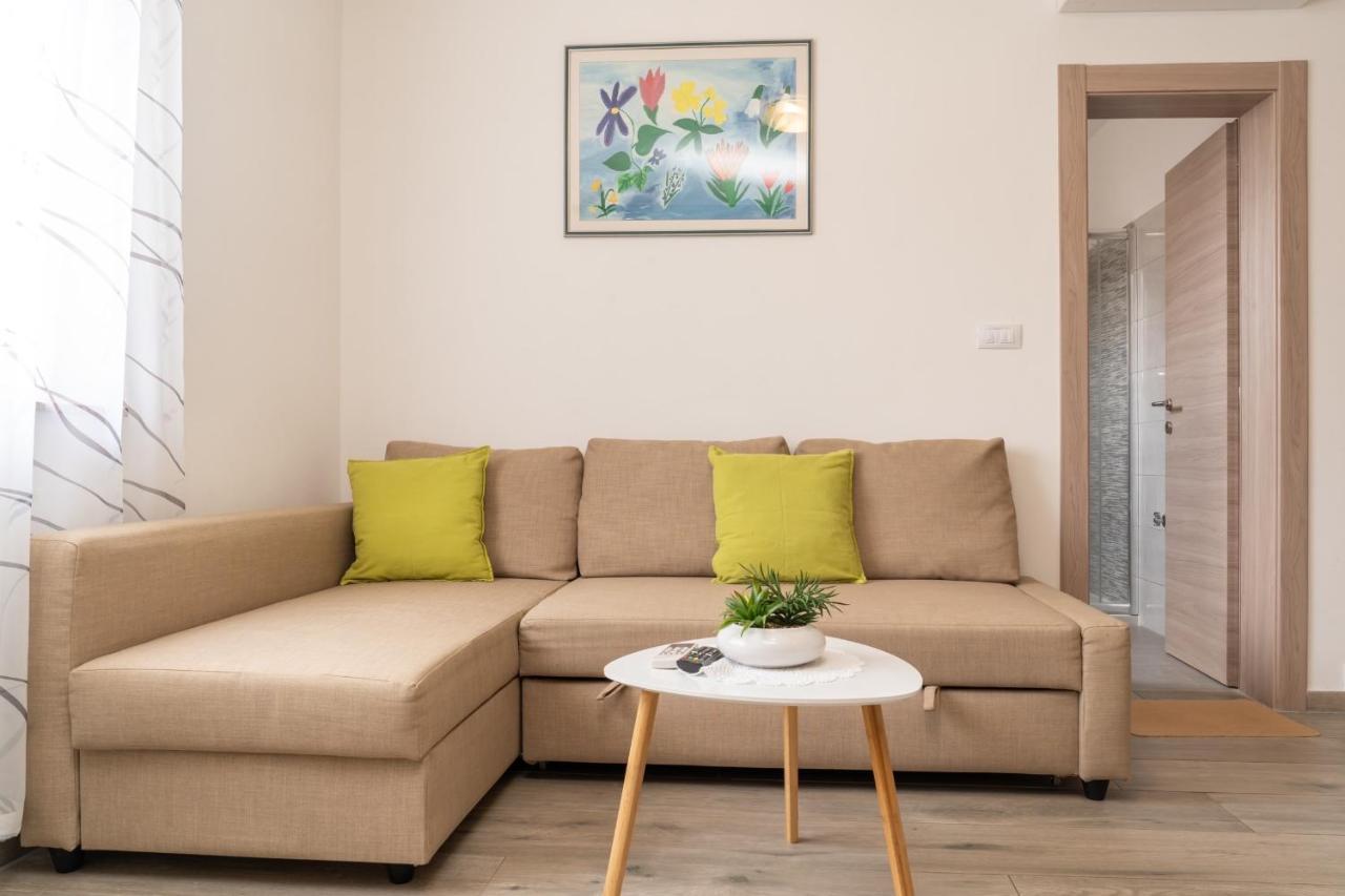 Apartamento Tomi Pula Exterior foto